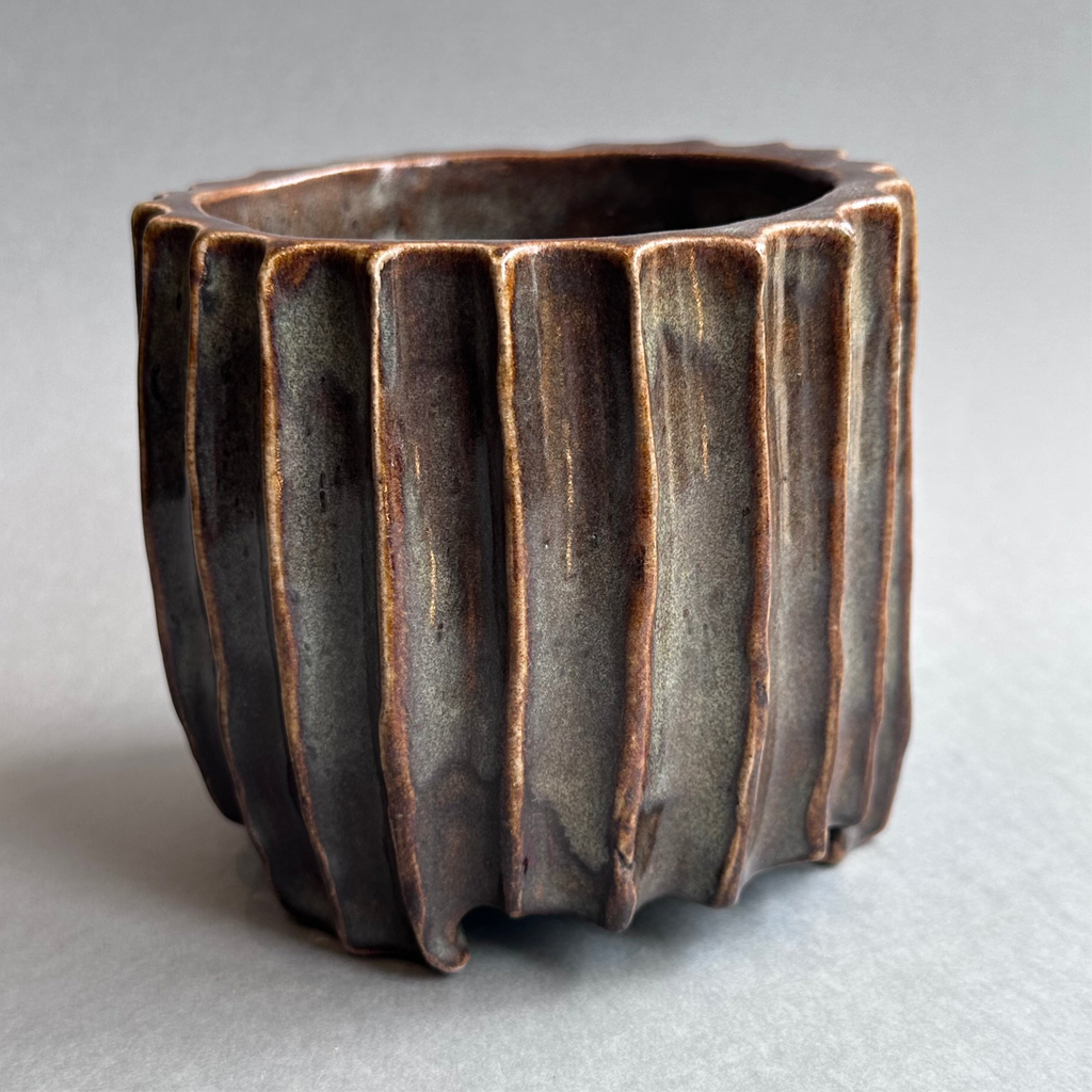 Kurinuki Planter - Iron Glaze #A