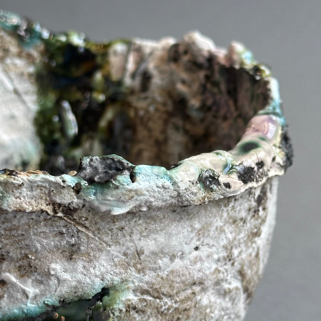 Ceramic Pot 'Moorland Puddle'