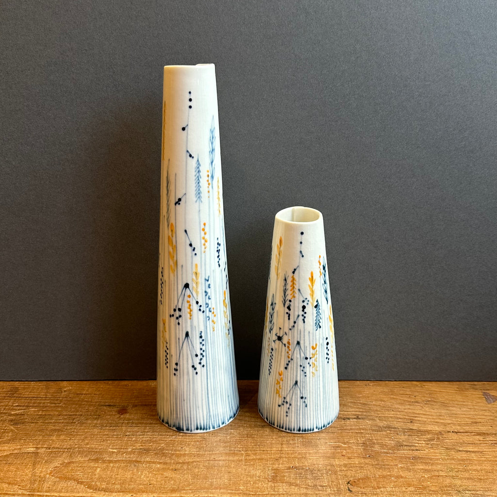 Meadow Pattern Tapered Vase - Small