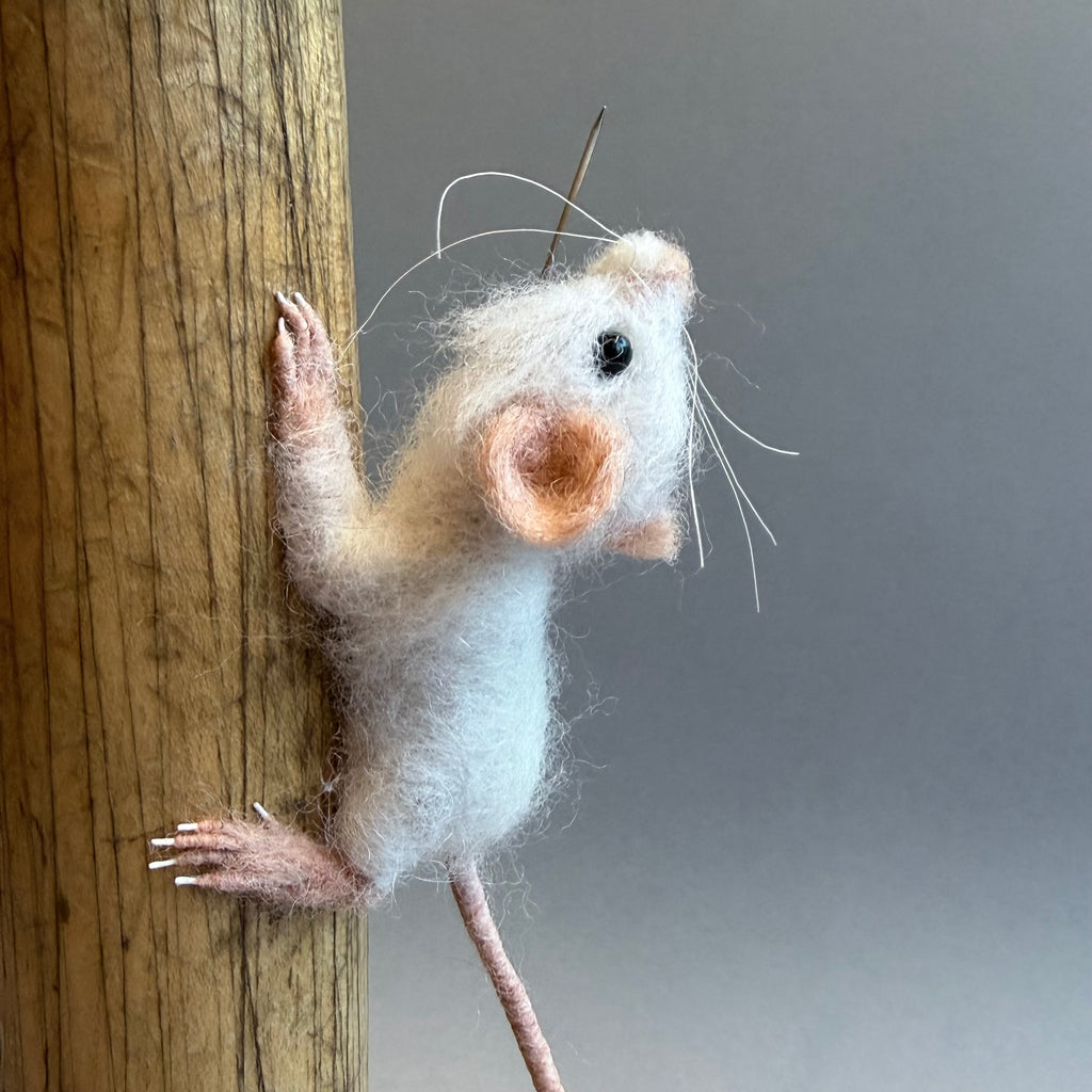 Needle Felted Mouse ‘Holly’ White Mouse on a Bobbin with Pink Pincushion