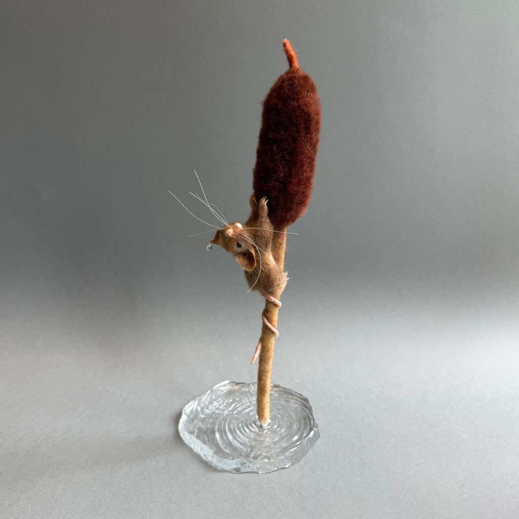 Needle Felted Mouse ‘Amber’ on a Bulrush