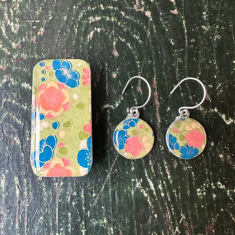 Sixpence Earrings & Teeny Tiny Tin Posy Green