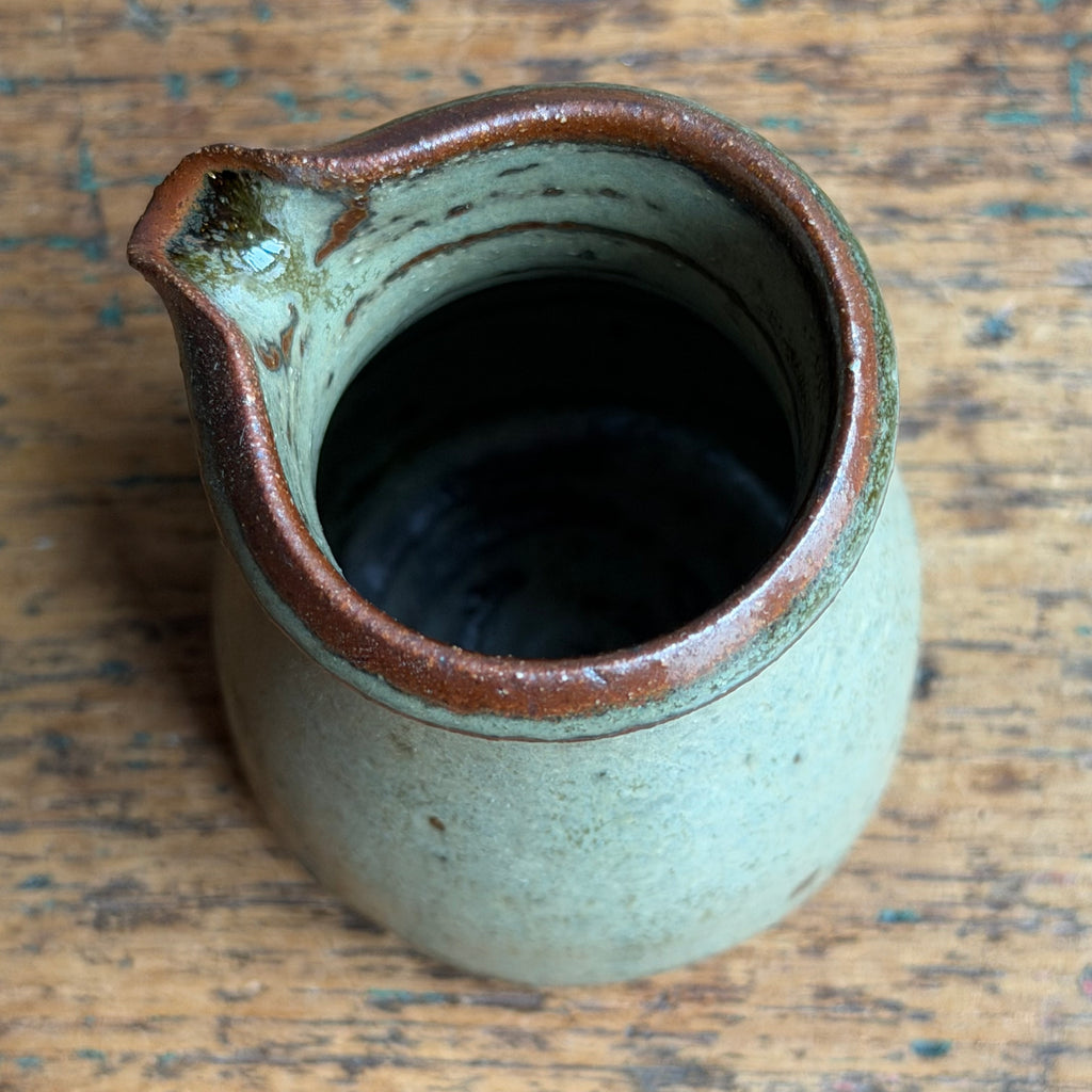Pourer - Ash