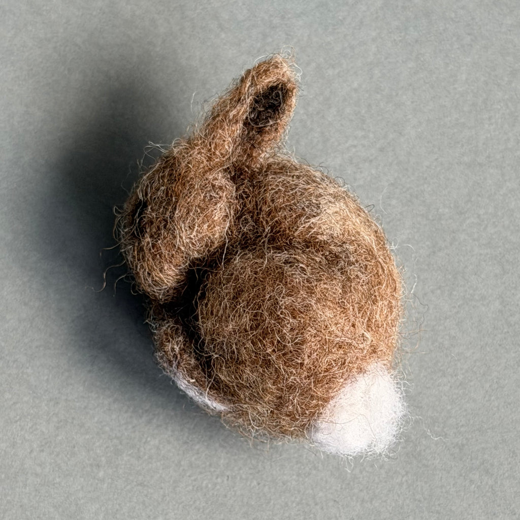 Needle Felted ‘Hare’ Brooch