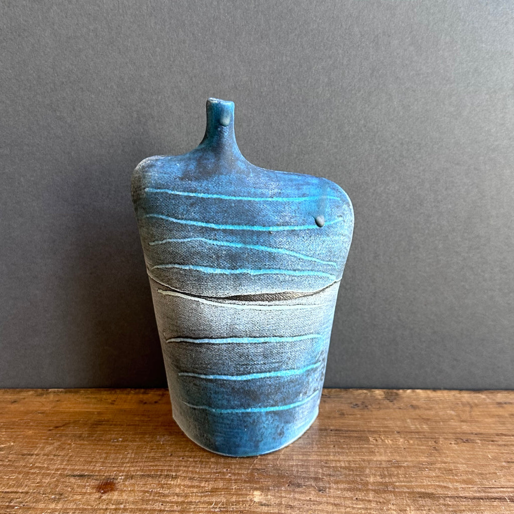 Bottle - Wide - Tracks