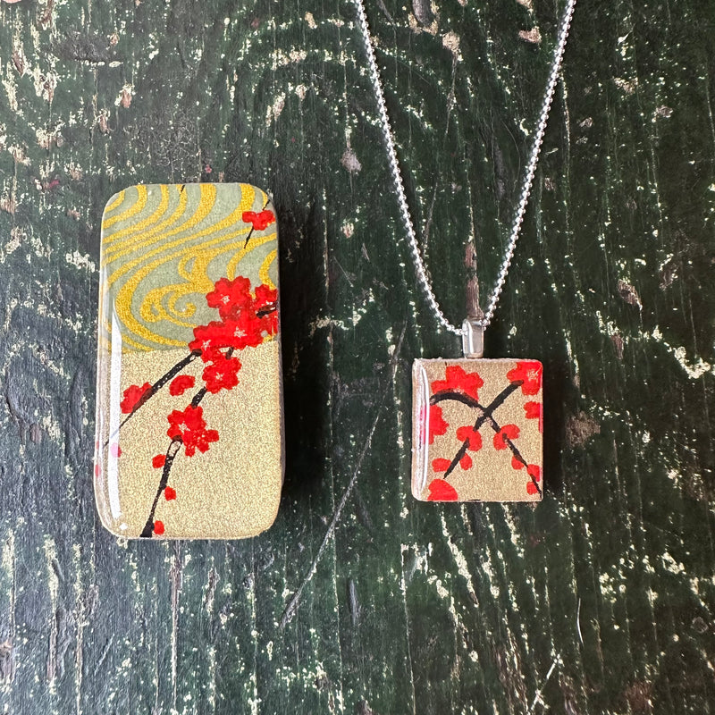 Scrabble Tile Pendant & Teeny Tiny Tin Golden Blossom Red