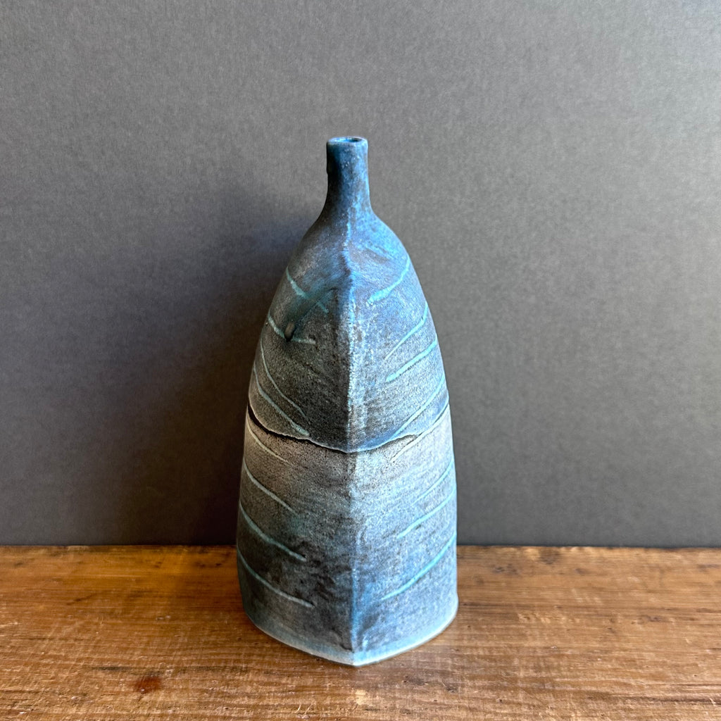 Bottle - Wide - Tracks