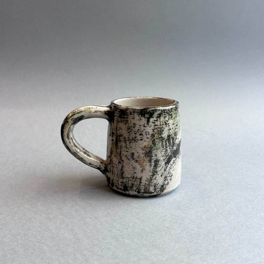 Grasping the Orient Mug Espresso #F
