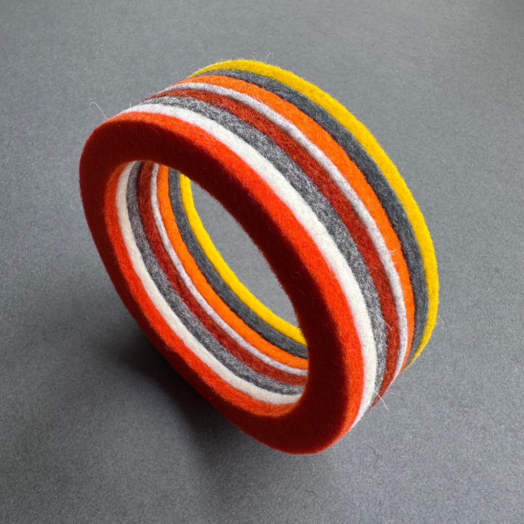 Chunky Bangle Ombre 'Oranges'
