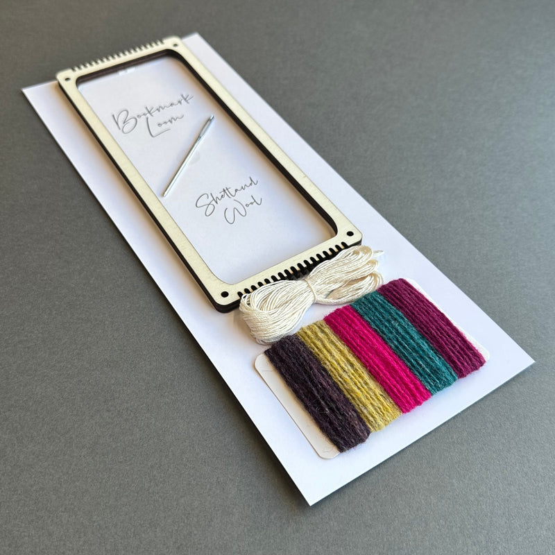 Bookmark Loom - Shetland Wool - Pinks