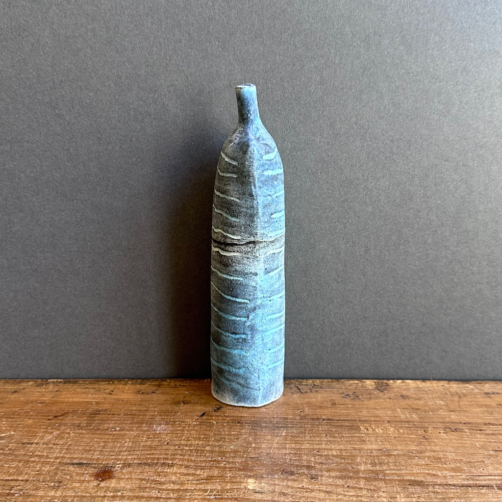 Bottle - Slender - Tracks