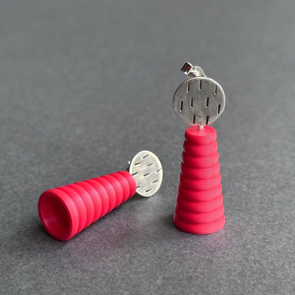 Form Earrings - Silver Textures Circle - Small - Rhubarb