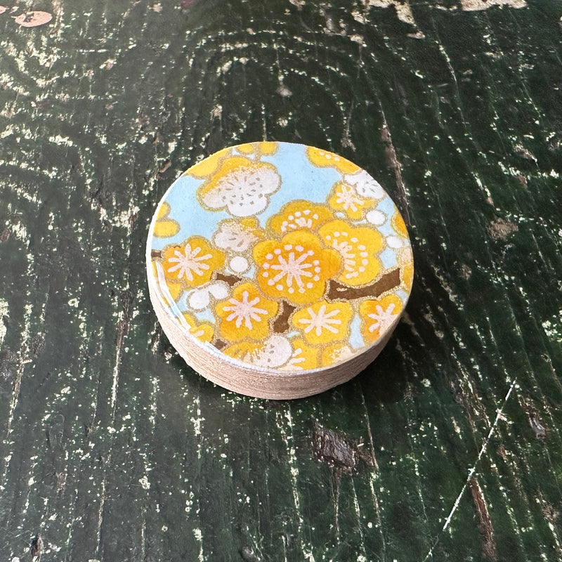 Draughts Brooch Sakura Yellow