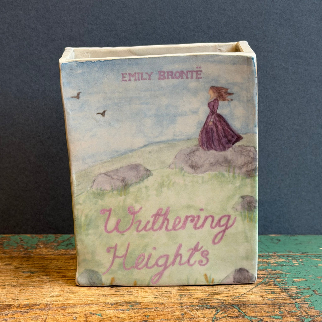 Picture Pot - Wuthering Heights Book