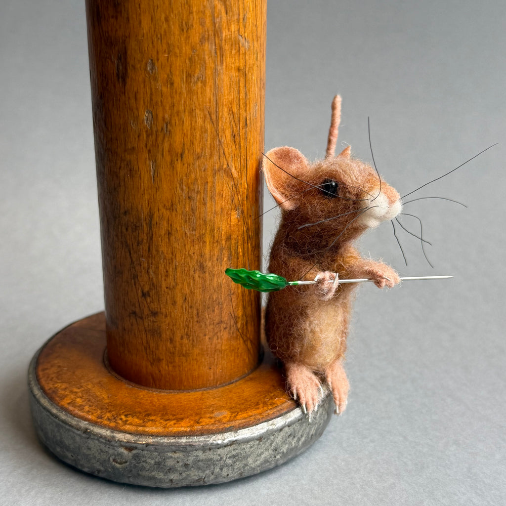 Needle Felted ‘Rosie’ Pincushion Mouse Pink