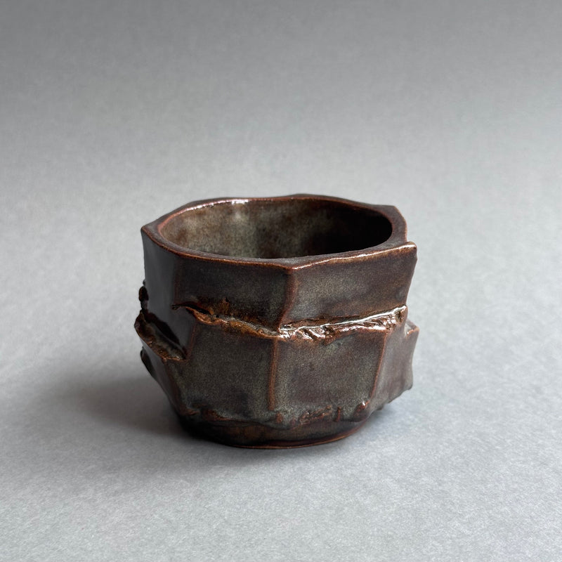 Kurinuki Tea Light Holder - Iron Glaze #A