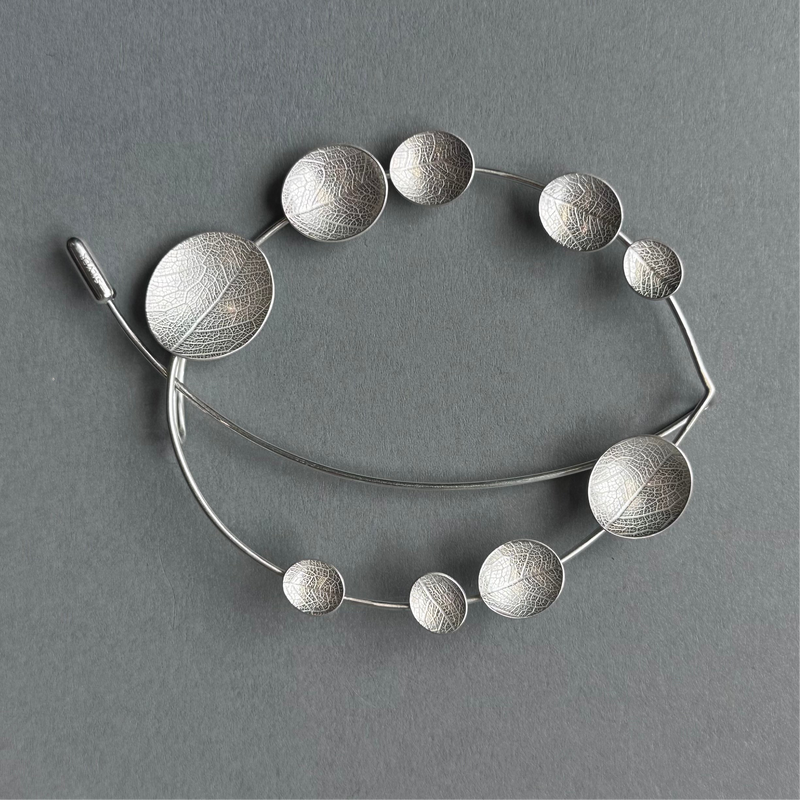 Leaf Brooch - Oval