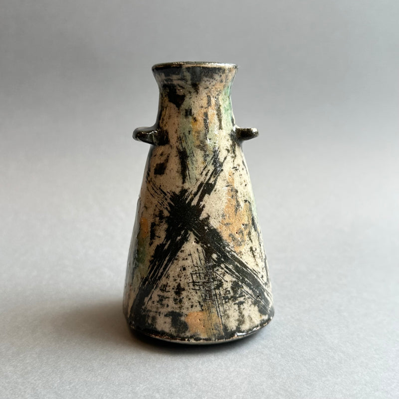 Grasping the Orient Vase Small #A