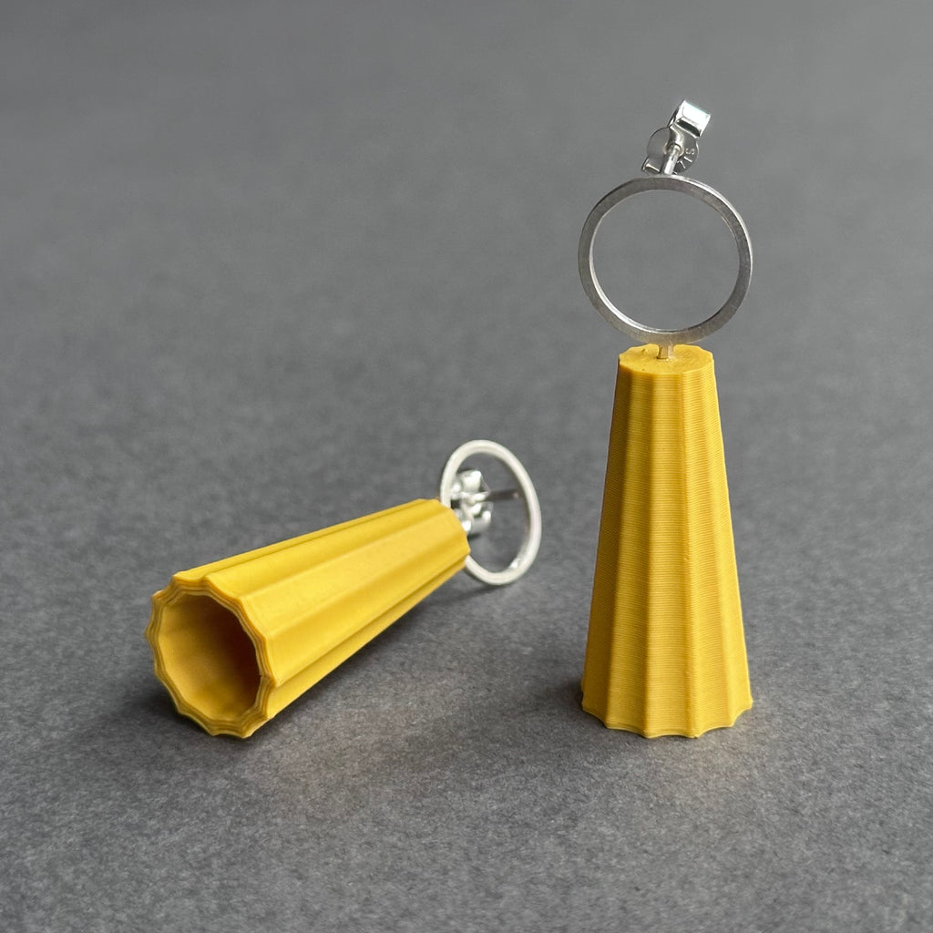 Form Earrings - Silver Circle - Large - Custard