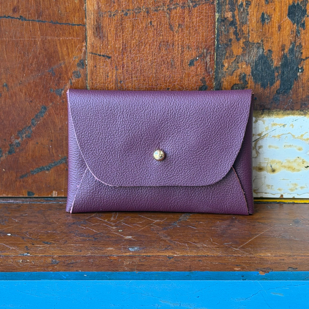 Handmade Leather - The Thumbelina Purse