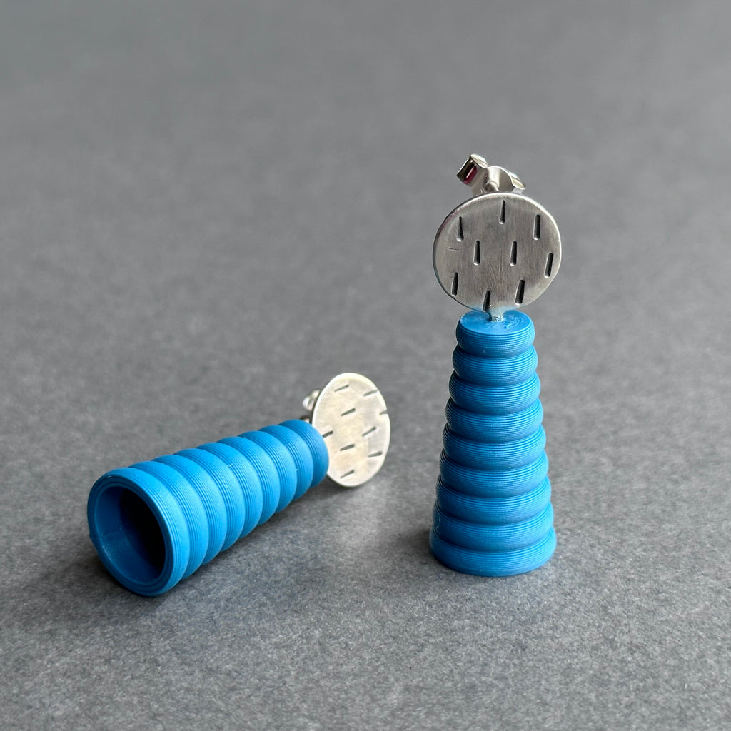 Form Earrings - Silver Textures Circle - Small - Peacock