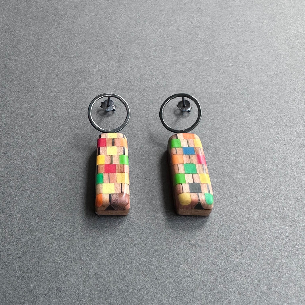 Pixel Circle Drop Studs