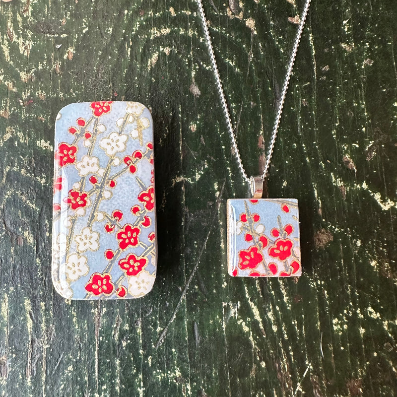 Scrabble Tile Pendant & Teeny Tiny Tin Sky Blue Blossom