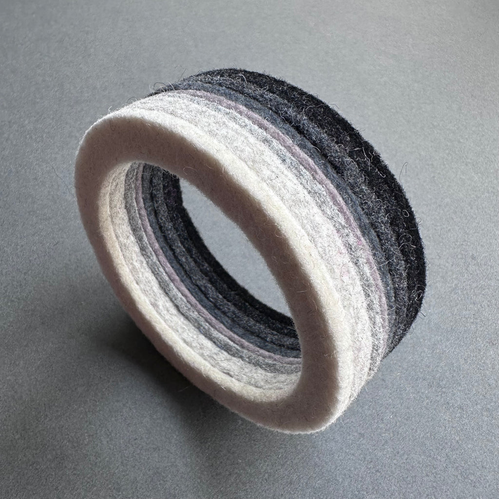 Chunky Bangle Ombre 'Greys'