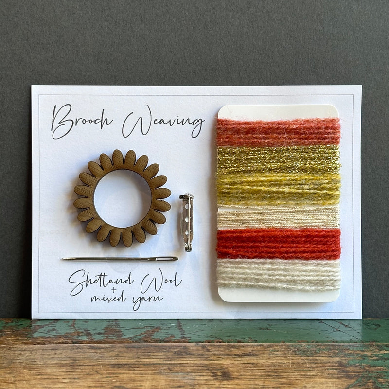 Brooch Kit - Flower - Shetland Wool - Orange/Mustard