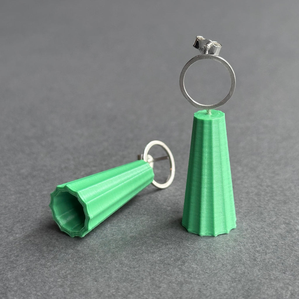 Form Earrings - Silver Circle - Large - Pistachio