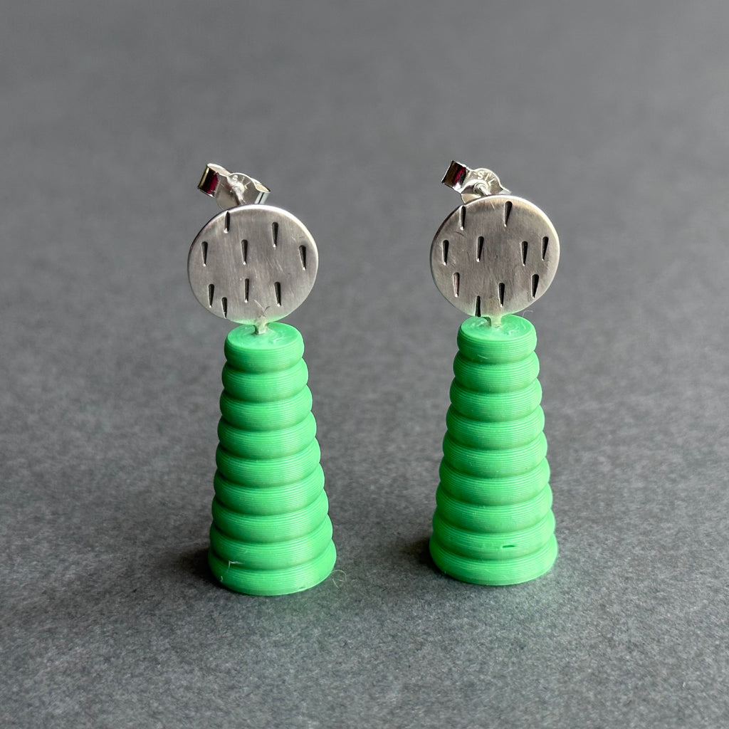 Form Earrings - Silver Textures Circle - Small - Pistachio