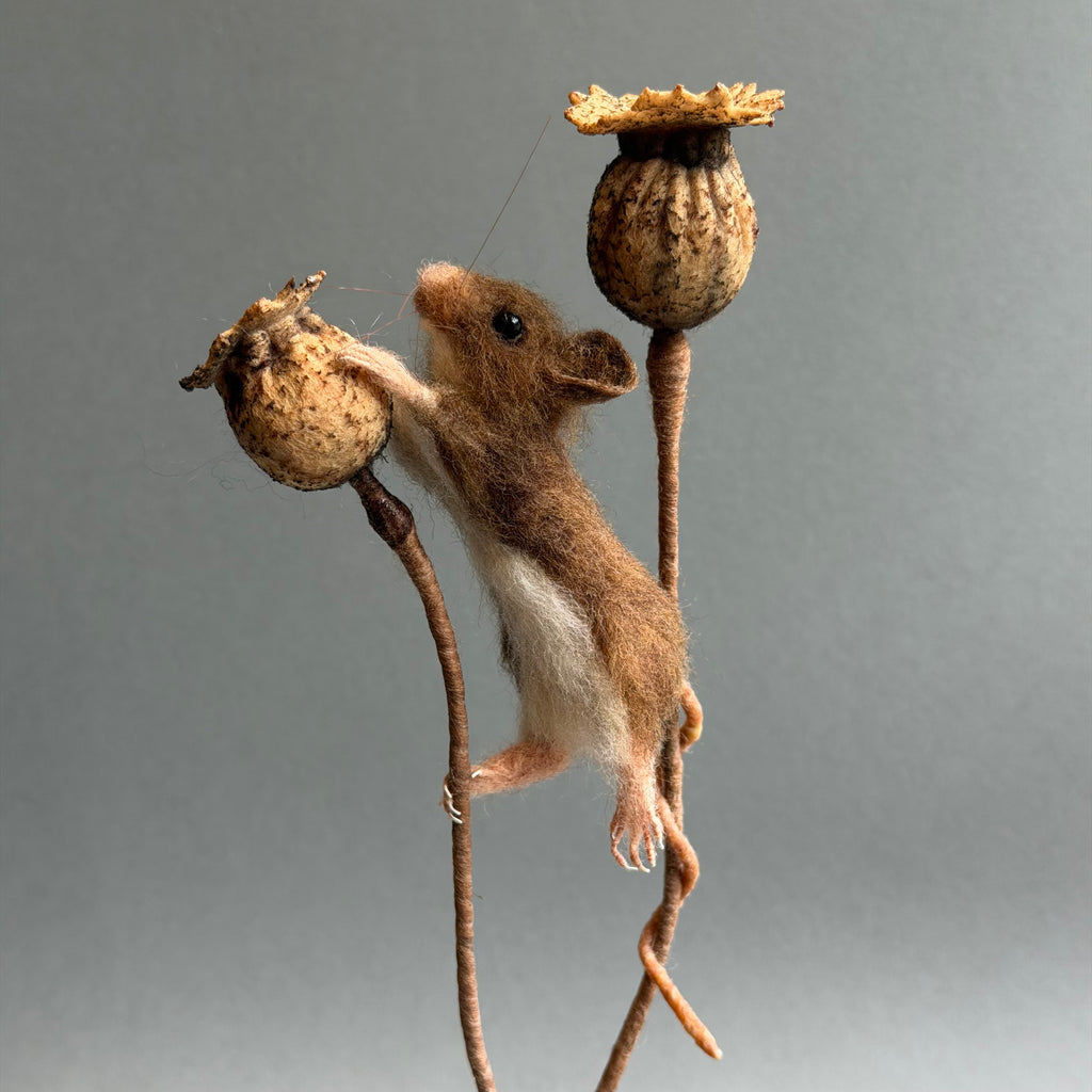 Needle Felted ‘Artemis’ Mouse with Poppy Seedheads
