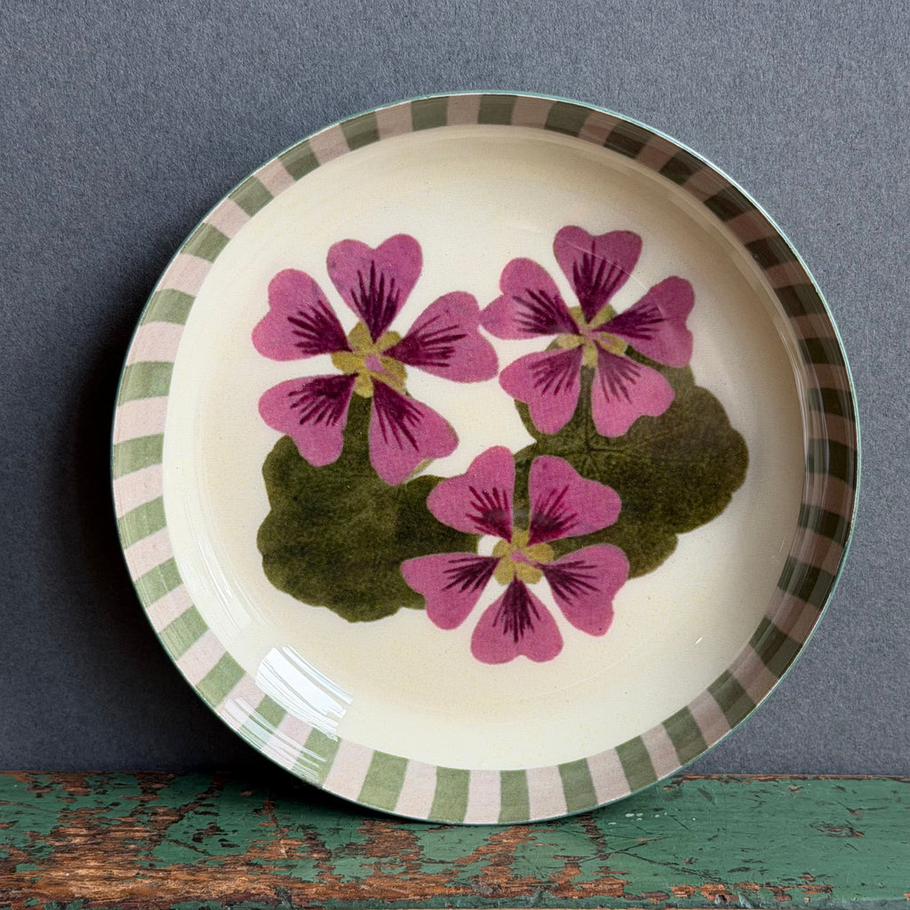 Enamel Tray - Small Round - Geranium
