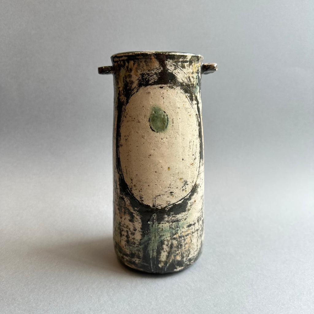Grasping the Orient Vase Large #B