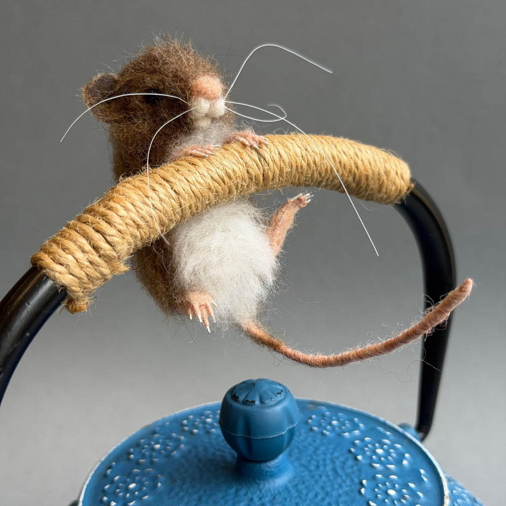 Needle Felted Mouse ‘Geraldine’ on a Blue Teapot