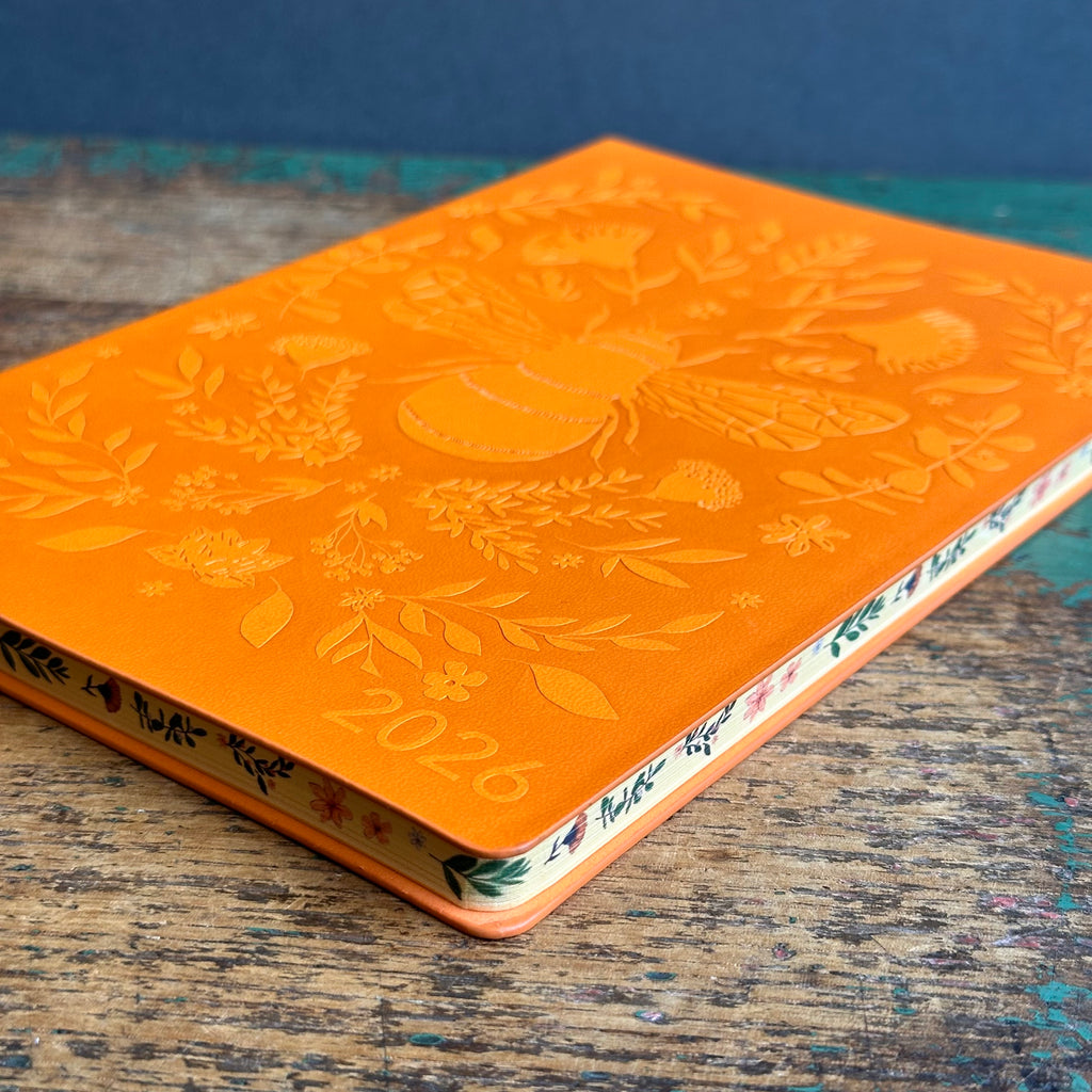 Artisan Diary 2026 - Jade Mosinski - Bee