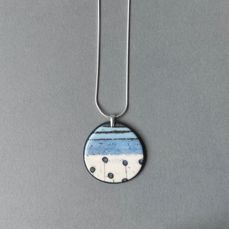 Elements ‘Brook’ Porcelain Necklace with Silver Chain