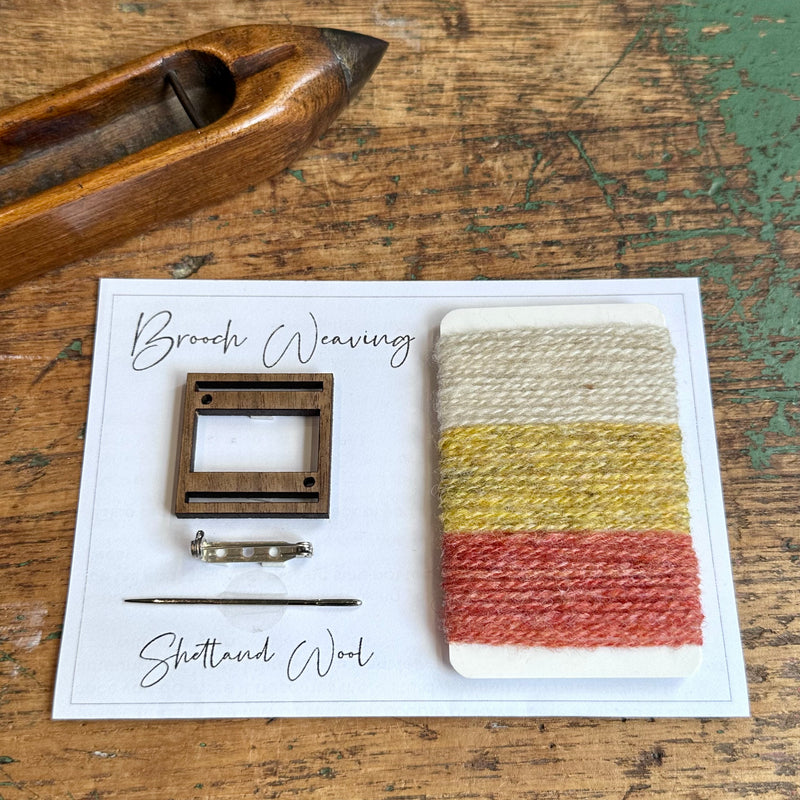 Shetland Wool Square Brooch Weaving Kit [Cream/Yellow/Orange]