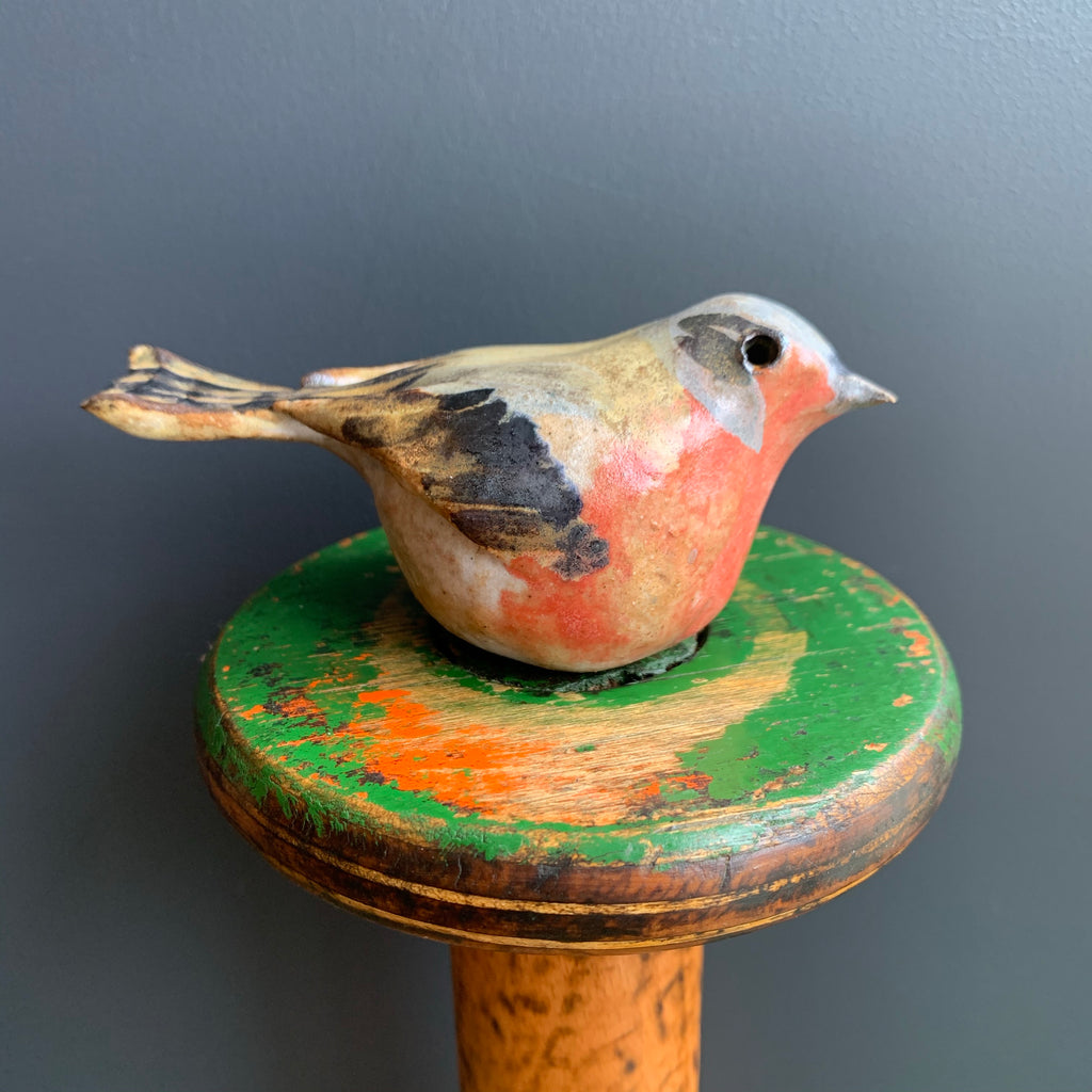Stoneware Bird ‘Chaffinch’