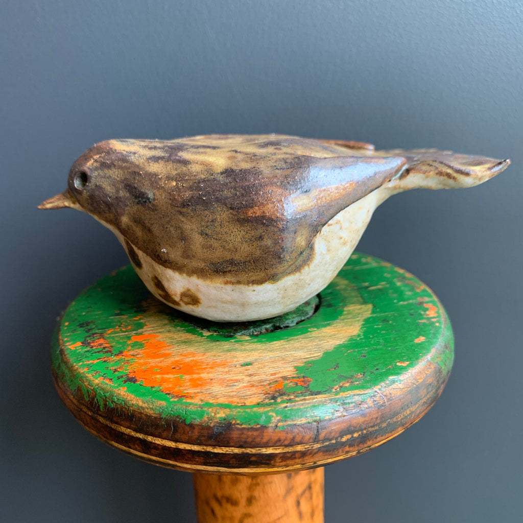 Stoneware Bird ‘Thrush’