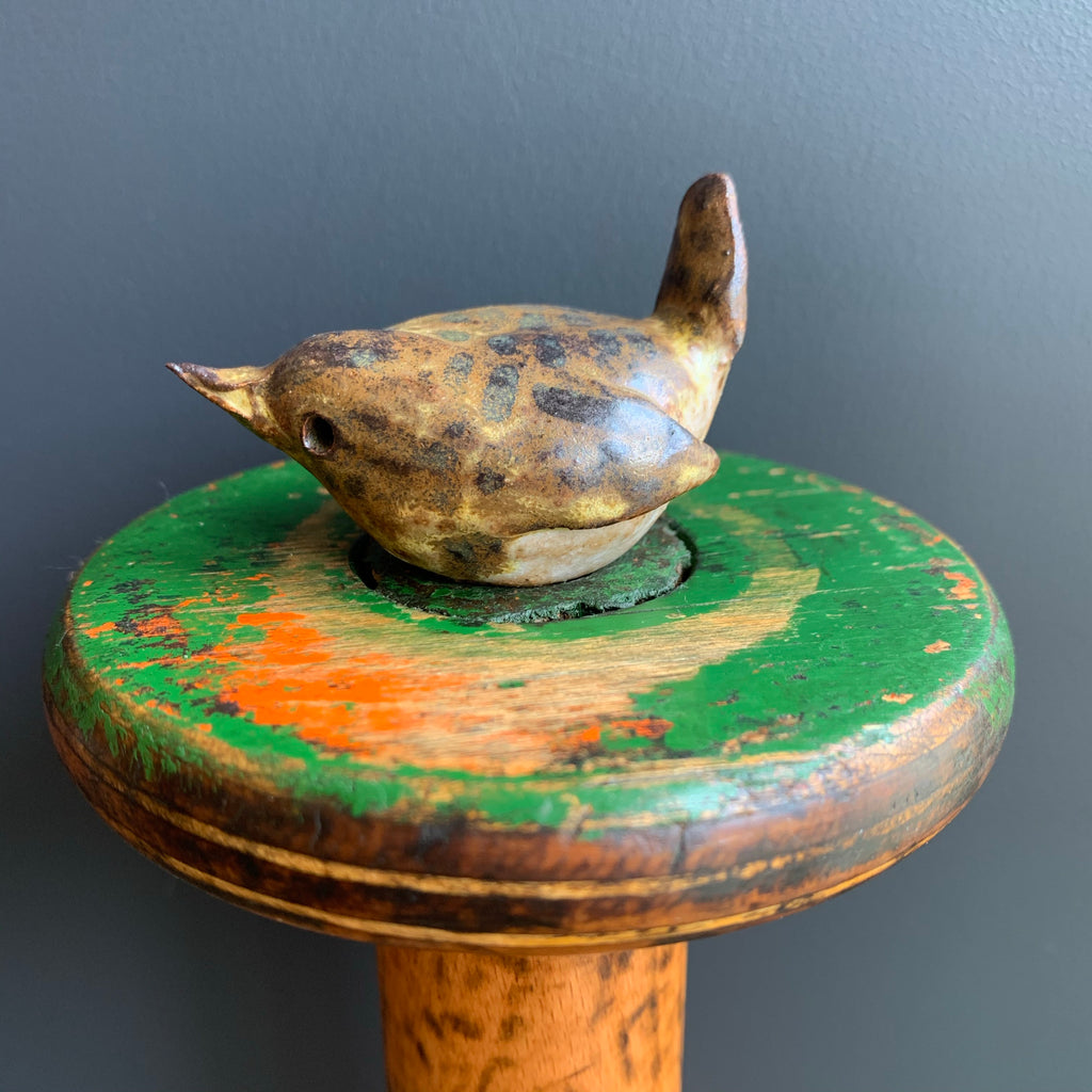Stoneware Bird ‘Wren’