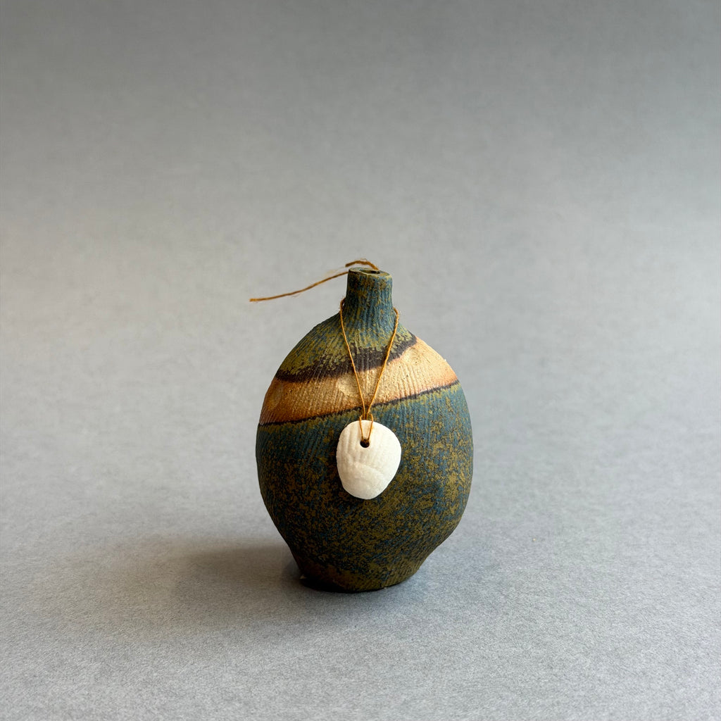 Rattling Pebble Bottle - Iron Blue [Three Sizes Available]
