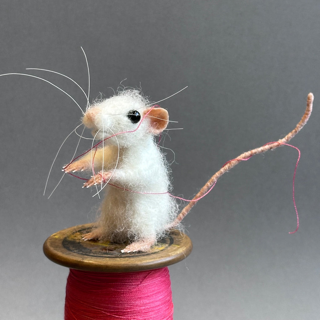 Needle Felted Mouse ‘Tilly Tidy on a Bobbin’