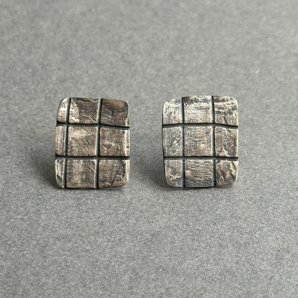 Earrings Mark Making Studs [Grid]