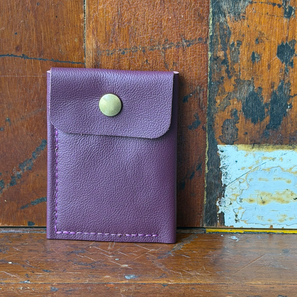 Handmade Leather - The Outline Wallet