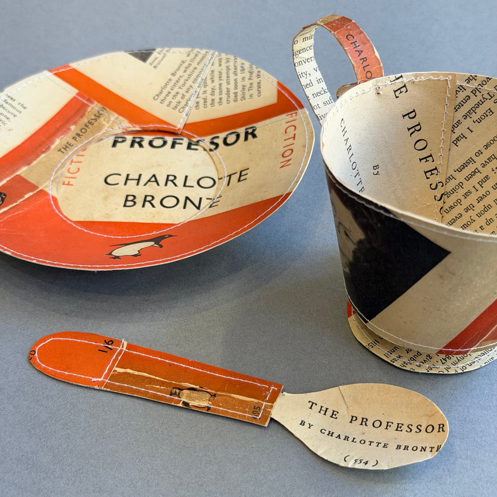 Paper Teacup - Penguin Orange - Bronte