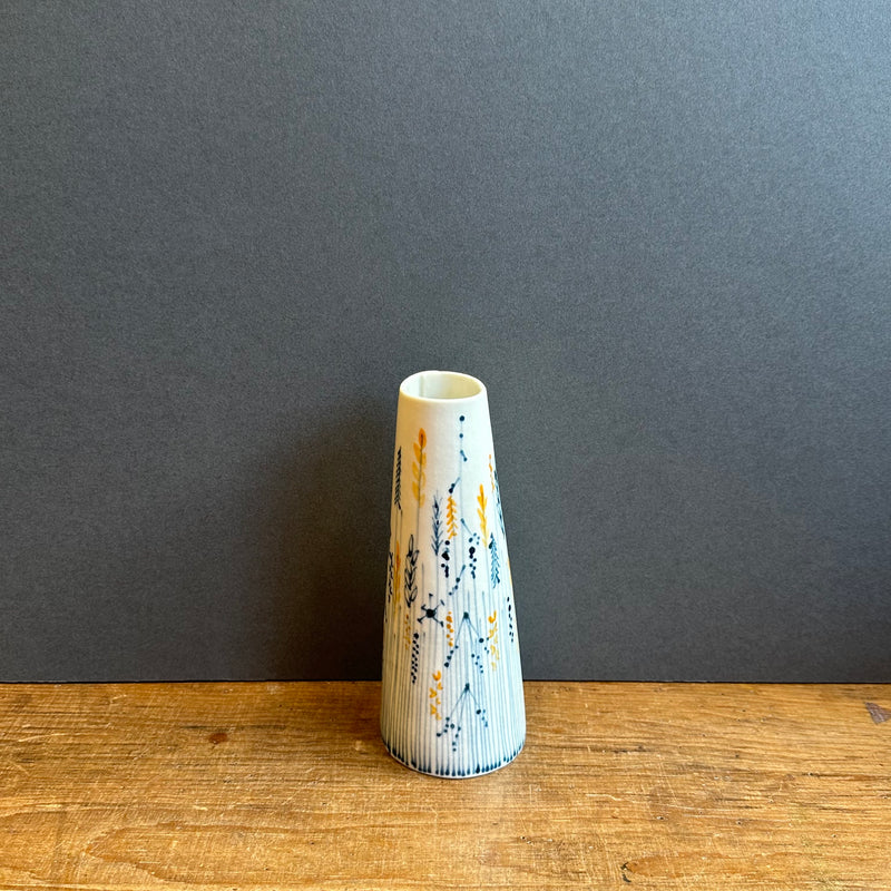 Meadow Pattern Tapered Vase - Small