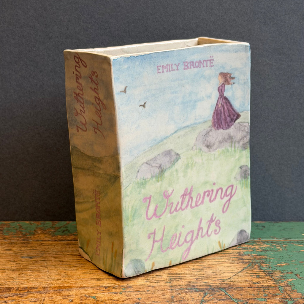 Picture Pot  - Wuthering Heights Book