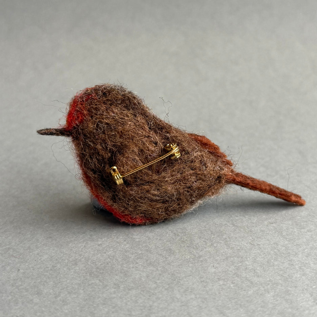 Needle Felted ‘Robin’ Brooch