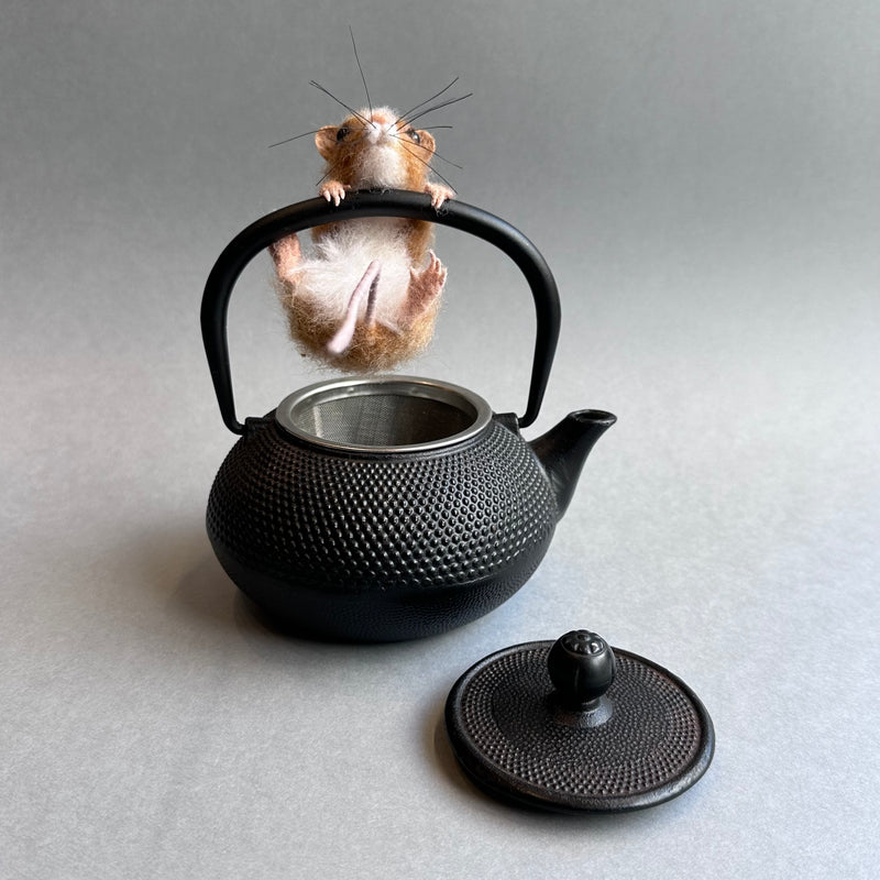 Needle Felted ‘Mouse on a Teapot’